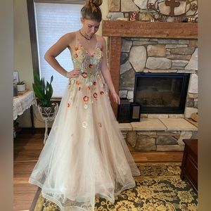 New with tags Graduation/prom dress